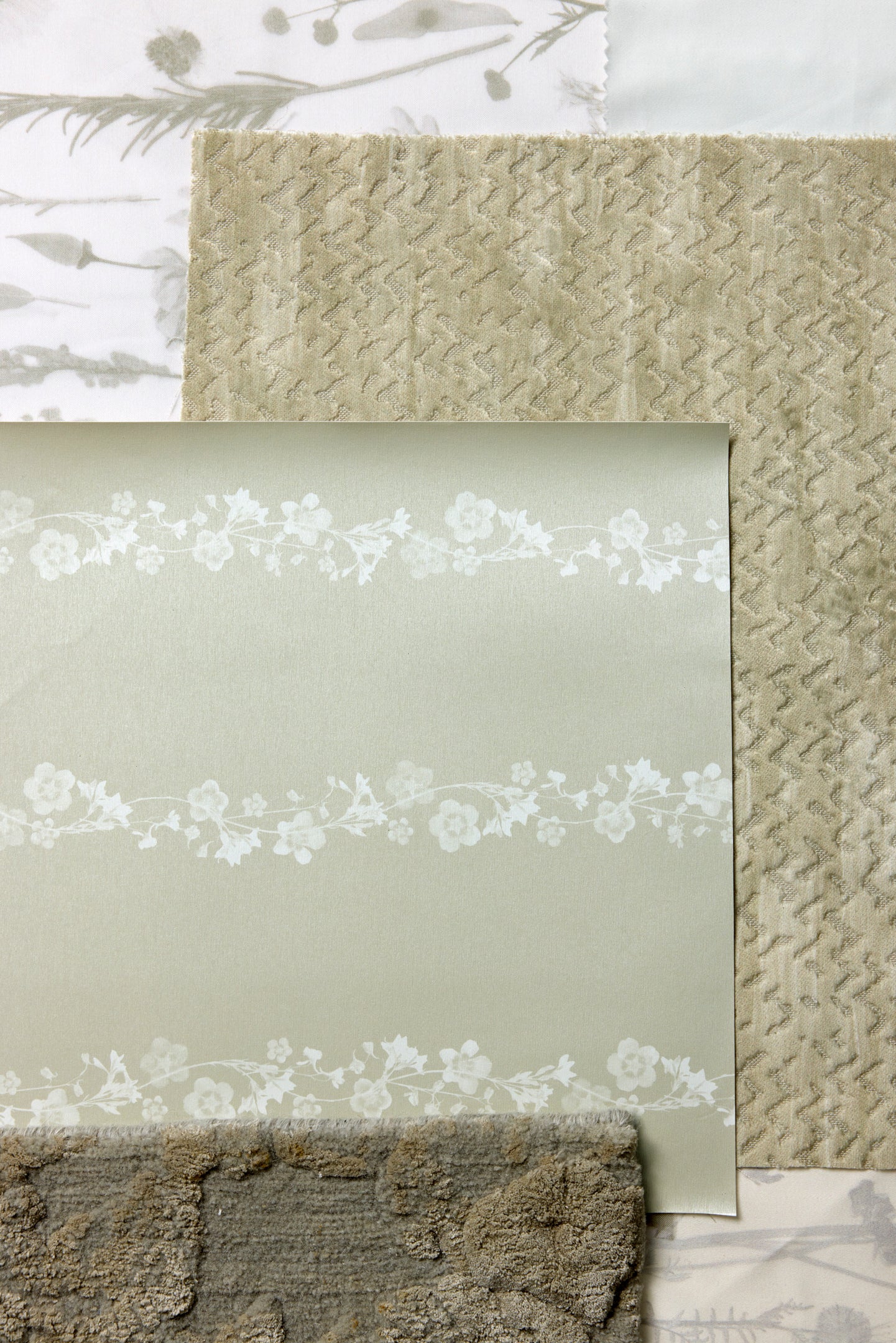 Noirette Khaki Rug