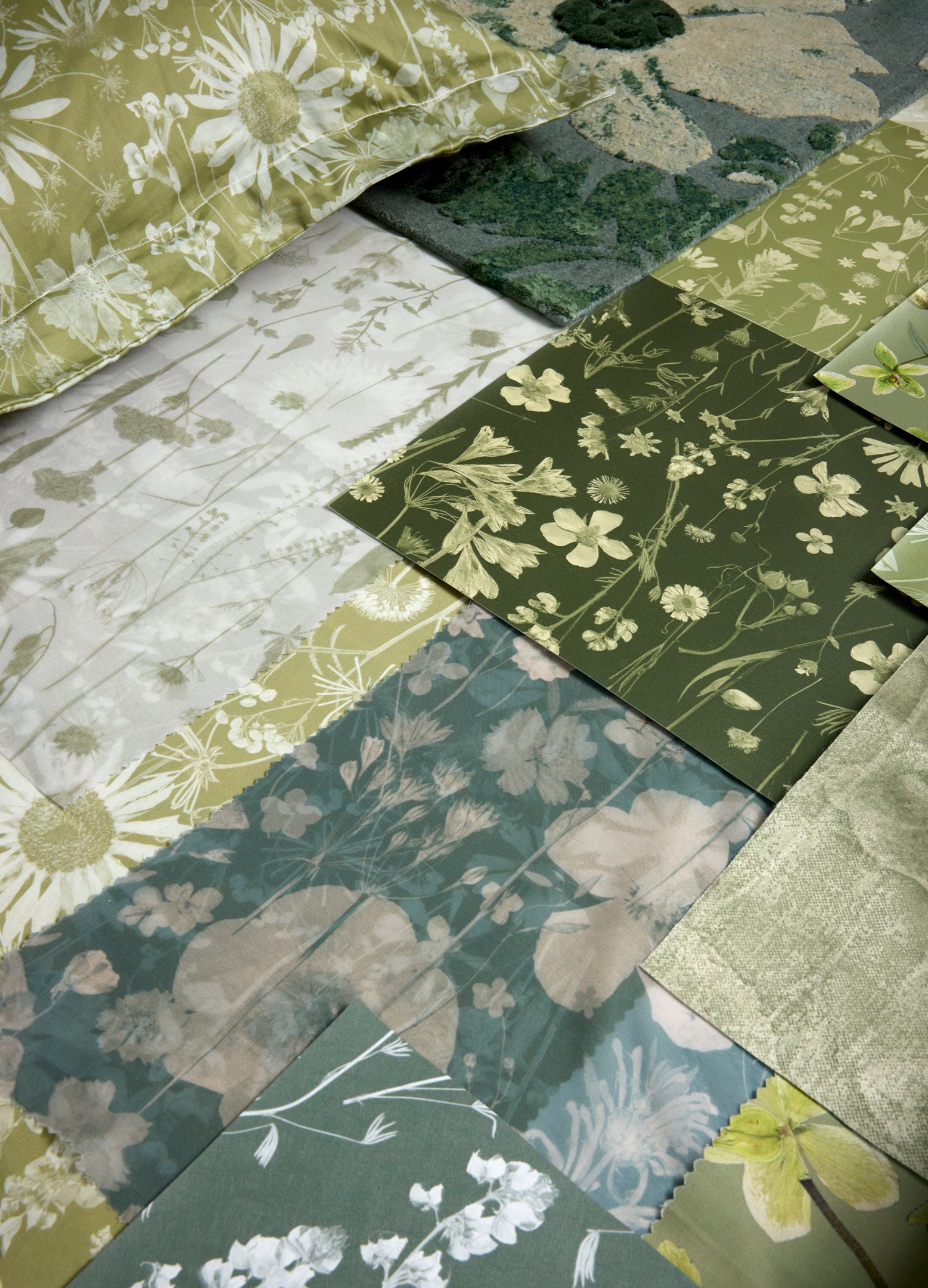 Noirette Sage Gray Rug