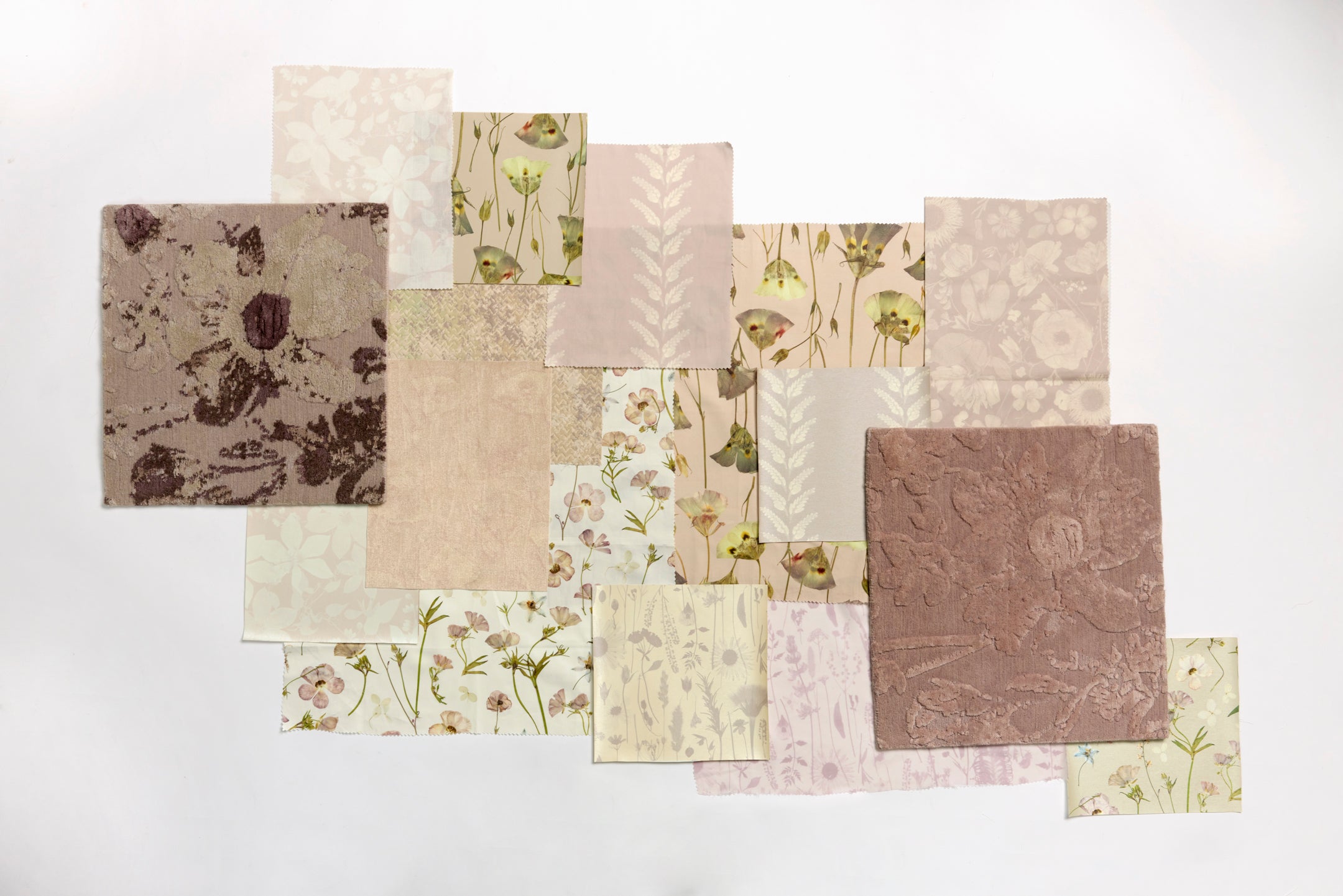 Noirette Painted Plaster Rug